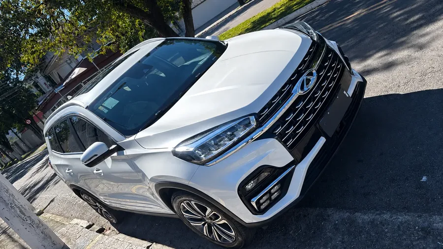 Chery Tiggo 8 branco